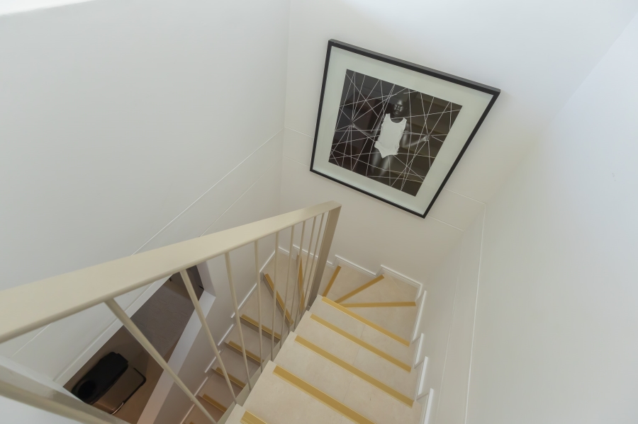 To Let 3 Bedroom Property for Rent in Green Point Western Cape